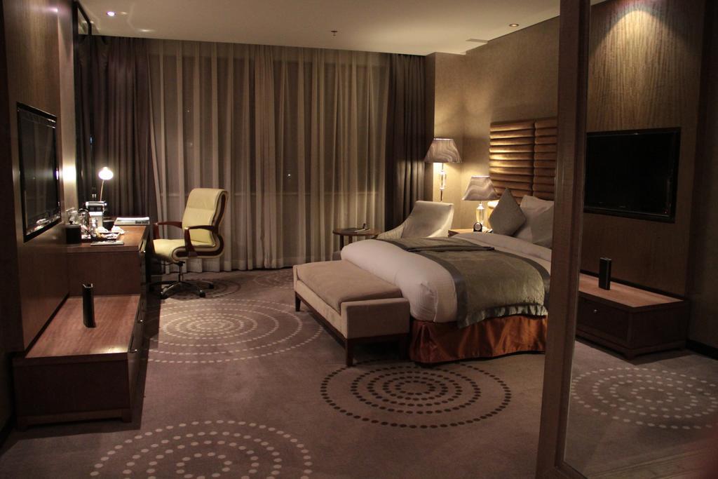 Fleuve Congo Hotel By Blazon Hotels Kinshasa Kültér fotó